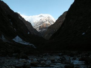 The Modi valley in early morning.